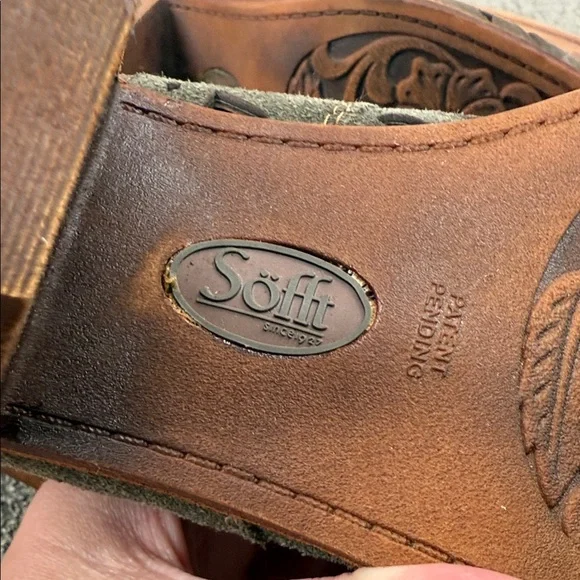 Sofft Boots Wm 10 M Olive Green Suede Laser Cut Ankle Boots Block Heel Back Zip - Picture 9 of 11